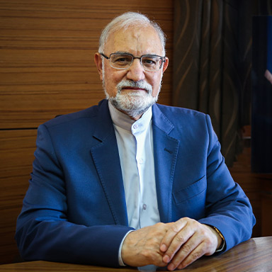 دکتر فریدون نوحی